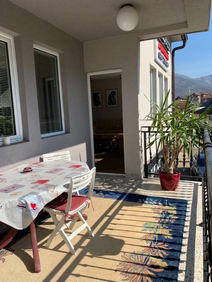 Apartmani Alo Alo Plav Zewnętrze zdjęcie